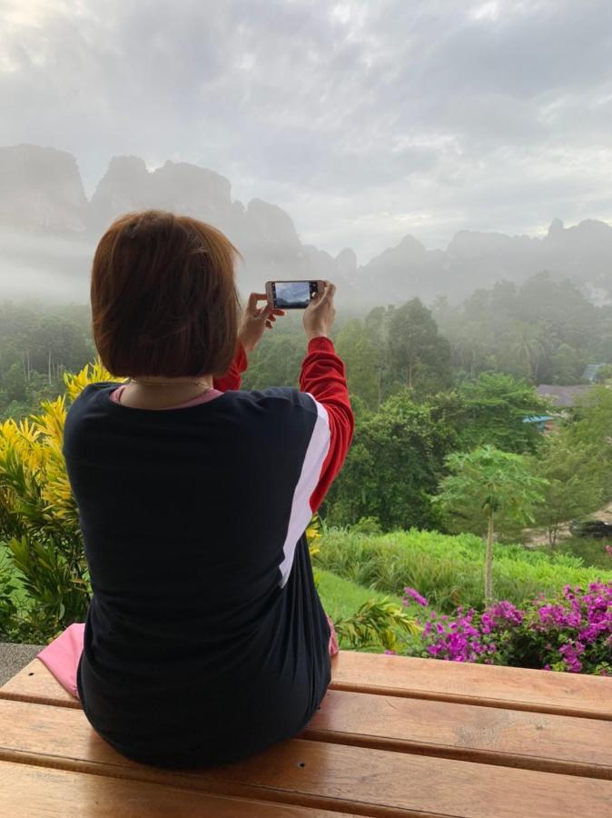 Billion Views Khaosok Homestay Khao Sok National Park Exteriör bild